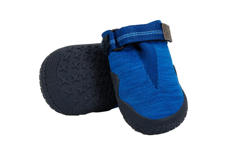 P1560_Hi-and-Light-Trail-Shoe_Blue-Pool_Pair_STUDIO.png